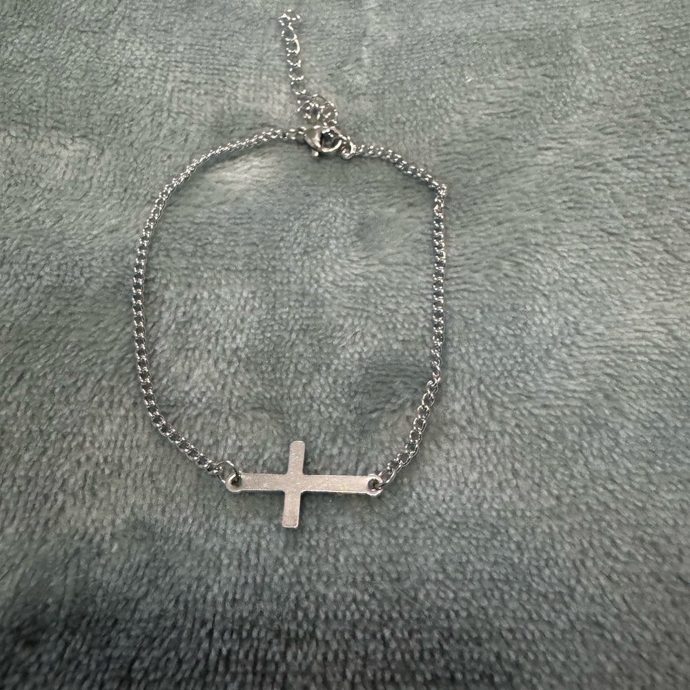 Silver Cross Pendant Bracelet